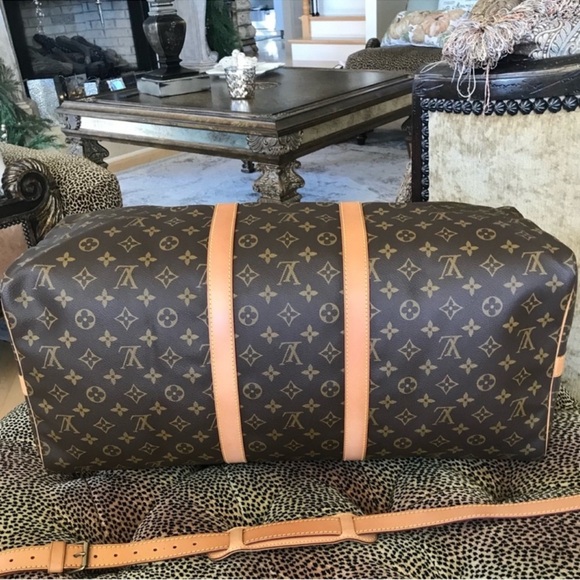 Louis Vuitton Monogram Keepall 55 BandolierTravel Bag - Picture 5 of 16